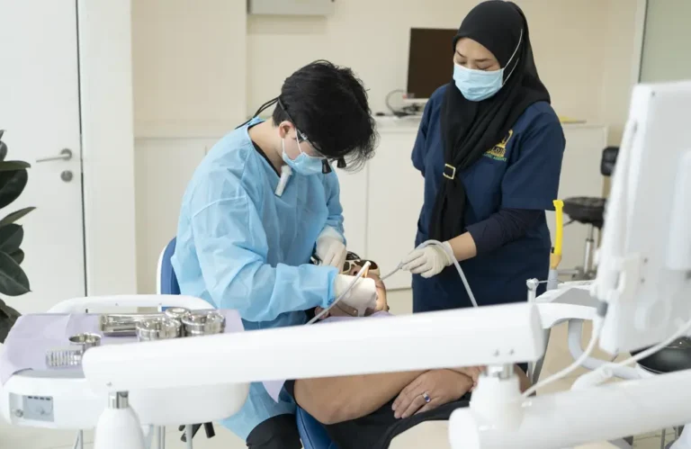 trusted-glojas-dental-clinic